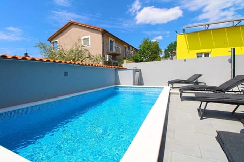 Ferienhaus mit Privatpool für 10 Personen ca 100 qm in Peroj, Istrien Istrische Riviera House in Fažana