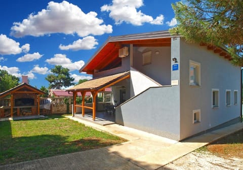 Ferienhaus mit Privatpool für 10 Personen ca 100 qm in Peroj, Istrien Istrische Riviera House in Fažana
