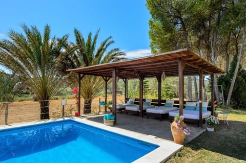 Ferienhaus mit Privatpool für 14 Personen ca 350 qm in Sant Llorenç de Balàfia, Ibiza Binnenland von Ibiza House in Ibiza