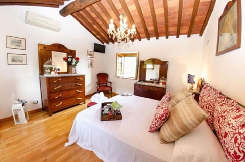 Ferienhaus mit Privatpool für 11 Personen ca 140 qm in Palmata, Toskana Provinz Lucca House in Lucca