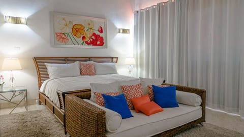 Casa de Campo 4-BR Retreat: Pool, Jacuzzi, Sauna, Chef & Maid Villa in La Romana
