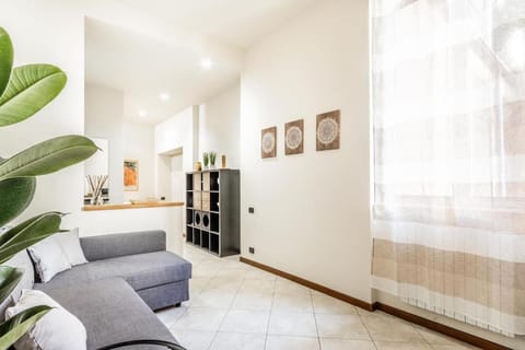 Family House - Mandala 20min to Duomo Apartment in Sesto San Giovanni