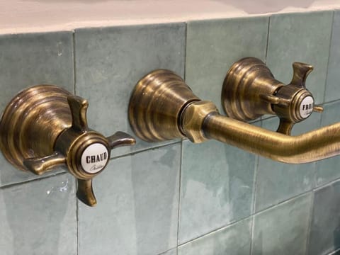 Magnifique maison de pecheur face à la mer Villa in Cagnes-sur-Mer