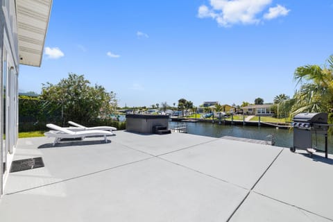 Serenity on the Water Casa in New Port Richey