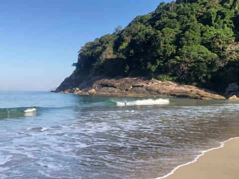 Casa na Praia de Santiago, próxima a Maresias! House in São Sebastião