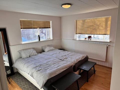 Stylish Apartment Retreat Near Downtown Condominio in Reykjavik
