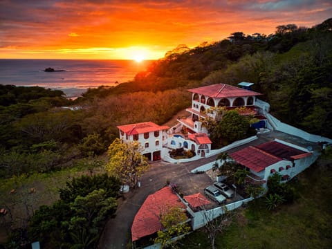 Property building, Nearby landmark, Day, Natural landscape, Mountain view, Sea view, Sunrise, Sunset