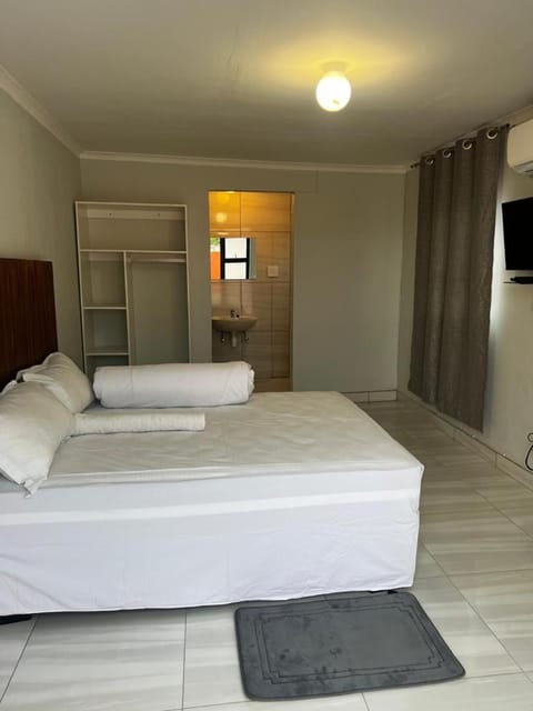 Comfort Guesthouse Bed and Breakfast in Windhoek