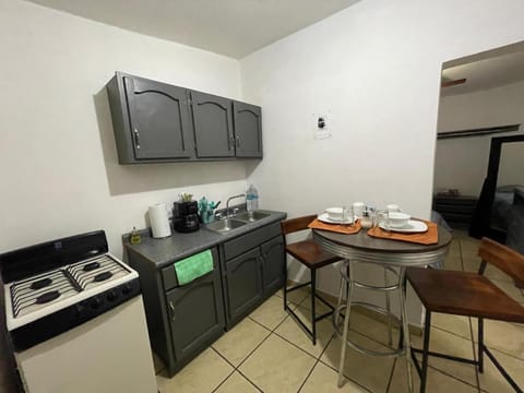 Cozy studio apartment located in commercial area Condo in Hermosillo