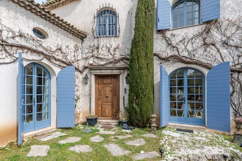 Historic Villa 9 people Private Pool near Cannes Villa in Grasse