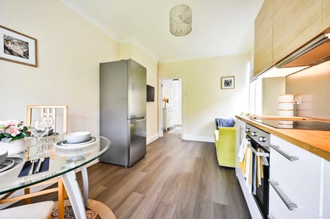 A two bedroom a stride away from Meridian Greenwich Apartment in London Borough of Lewisham