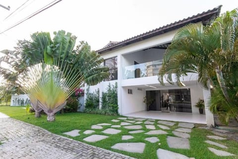 Facade/entrance, Day, Garden view