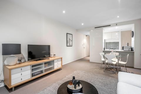Lake View Apartment in Kingston Condo in Canberra