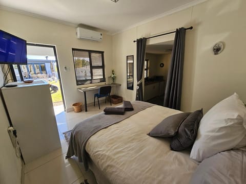 Li-Bru Self Catering Accommodation Bed and Breakfast in Windhoek