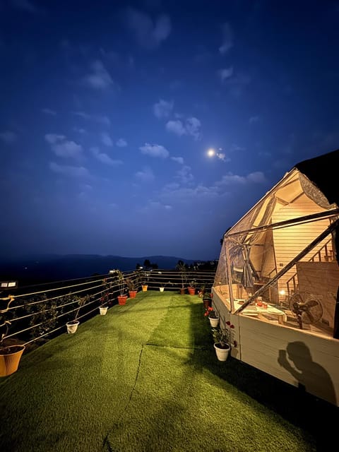 Unidome w/ Jacuzzi at the Soul Stroll Cottages Farm Stay in Uttarakhand