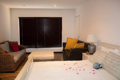 Lux Lifestyle Forte’ Bed and Breakfast in Sandton