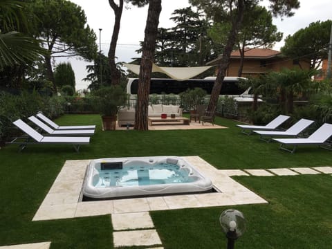 Provenzale Apartment in Desenzano del Garda