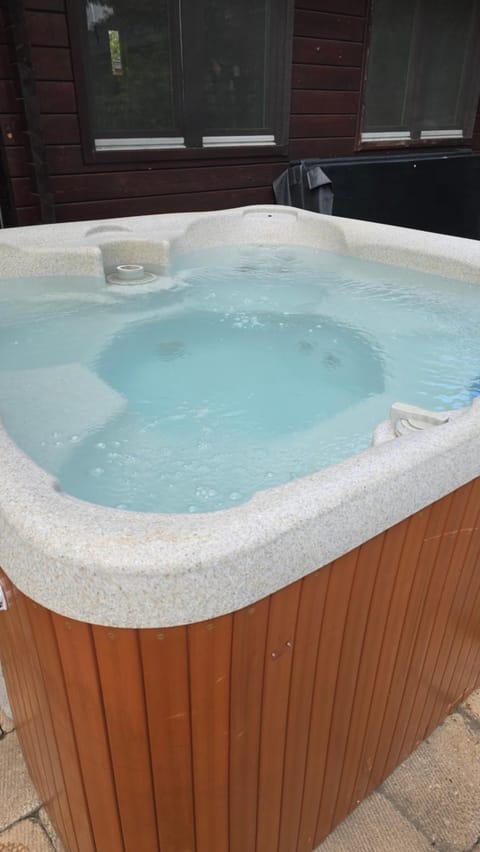 Hot Spring Bath, Hot Spring Bath, Hot Tub, Hot Tub