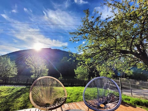 Natural landscape, Garden view, Mountain view