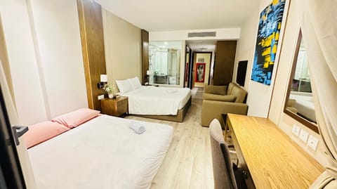 L'Apartment and Signature Nha Trang Tours - Panorama Residence Apartment in Nha Trang