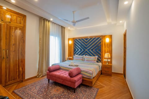 PerfectStayz Paradise Hotel in Uttarakhand