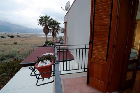 Day, Natural landscape, View (from property/room), Balcony/Terrace