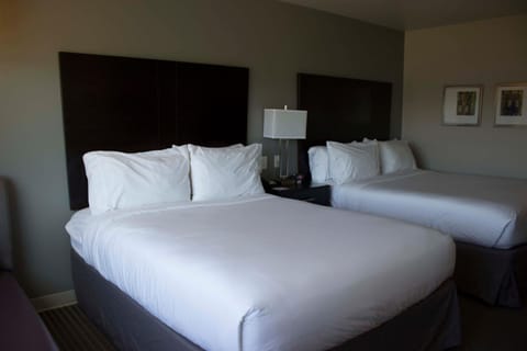 Holiday Inn Express and Suites Tahlequah, an IHG Hotel Hotel in Tahlequah