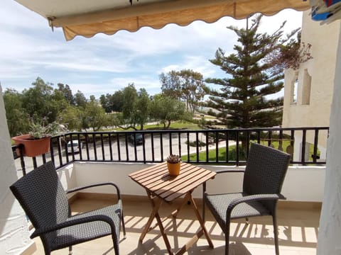 View (from property/room), Balcony/Terrace