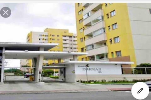 Praia/Bonito/Ar cond/garagem Condo in Vitoria