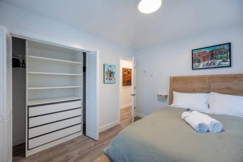 Contemporary Alaska 2-bedroom Apartment Condo in Juneau