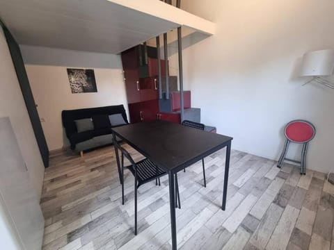 Le Guichard - Wifi - Parking - Terrasse Apartment in Clermont-Ferrand