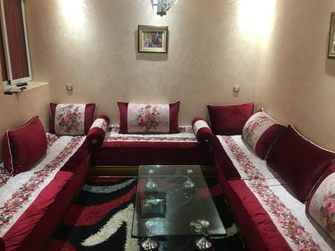 Askjour abwab Atlas M’hamid c8 no 01 Apartment in Marrakesh