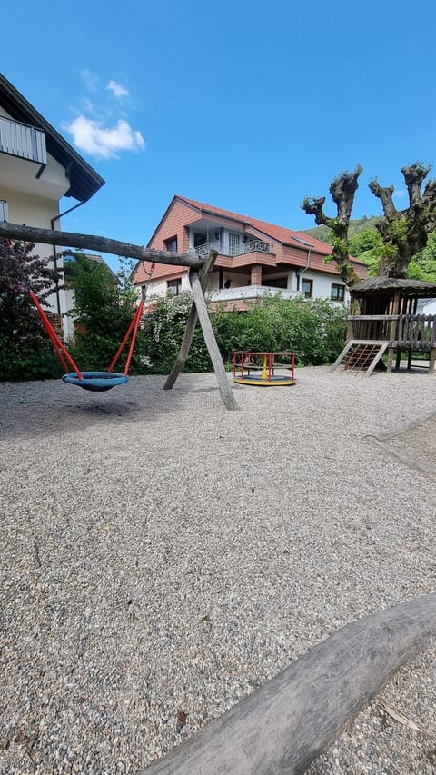 Ferienhaus Bühlertal mit 3 Fewos House in Baden-Baden