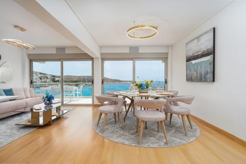 Vouliagmeni - Apollonos Street Apartment in Vouliagmeni