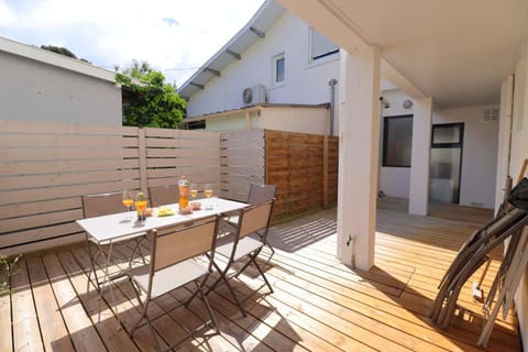 Patio, Balcony/Terrace, Dining area