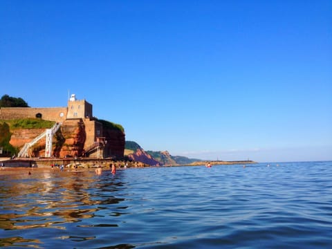 Nearby landmark, Natural landscape, Landmark view, Sea view