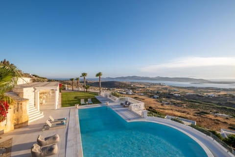 Villa Aethra Villa in Paros, Greece