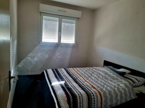 Logement entier appartement pas loin du circuit des 24 Apartment in Le Mans