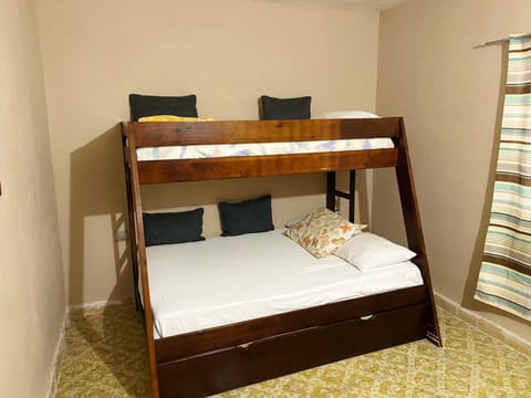 Bed, Bedroom, bunk bed