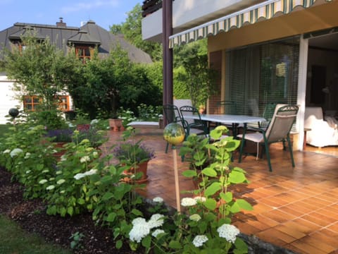 Garden, Balcony/Terrace