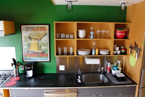 Coffee/tea facilities, Kitchen or kitchenette