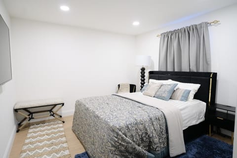 Exqusite 3 Bedrooms Apartment in Irvington