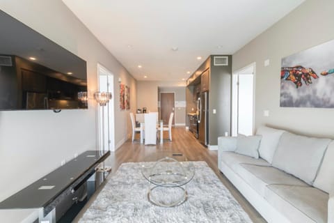 2 Bedroom Modern Luxury WeHo Condo in West Hollywood