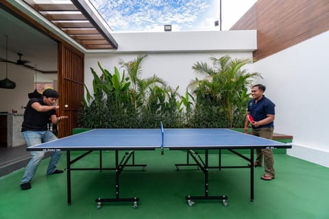 Table tennis