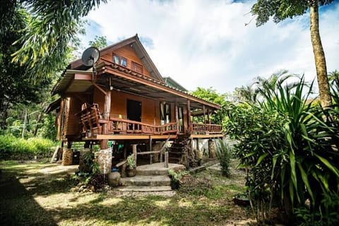 Yao Noi Island, Sea view house, 2 min to beach. House in Ko Yao Noi
