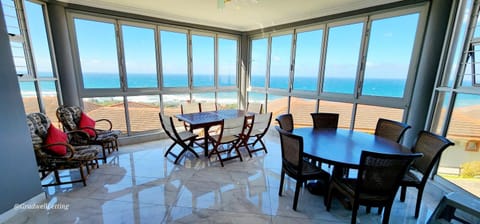 Alomsee 10 - Sleeps 8 with amazing views of the sea Apartment in Margate