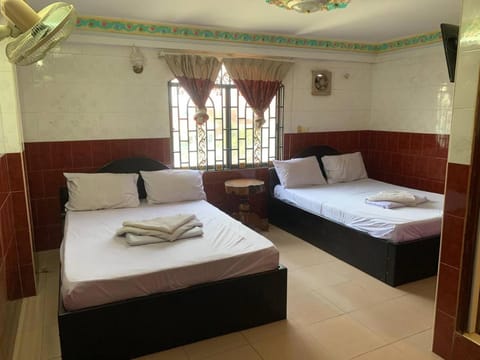 Ditar Guest House S Bed and Breakfast in Krong Battambang