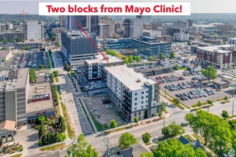 Modern living near Mayo clinic Apartment in Rochester