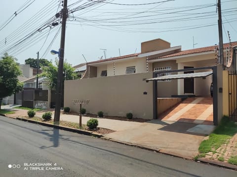 Property building, Day, Neighbourhood, Street view