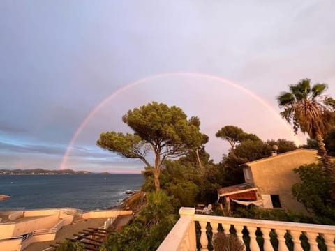 Villa La Plage avec piscine Villa in Fréjus